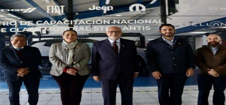 Querétaro es ejemplo de desarrollo e inversión para el estado de Nayarit