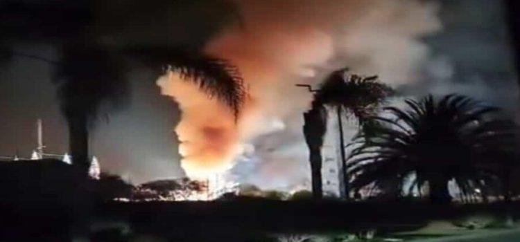 Incendio en subestación eléctrica de CFE en Juriquilla, Querétaro