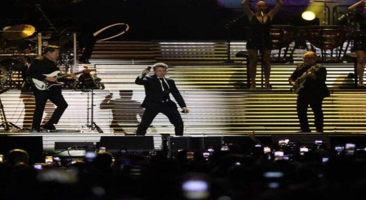 El concierto de Luis Miguel fue todo un eclipse en Queretaro