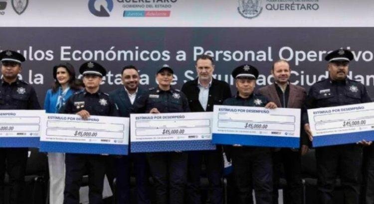 Oficiales recibieron el premio al policía del año 2023 en Querétaro
