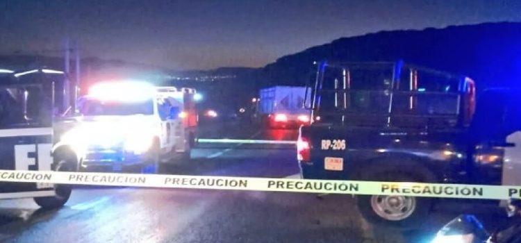 Persecución y balacera con 4 hombres por robo en la carretera San Miguel de Allende-Querétaro