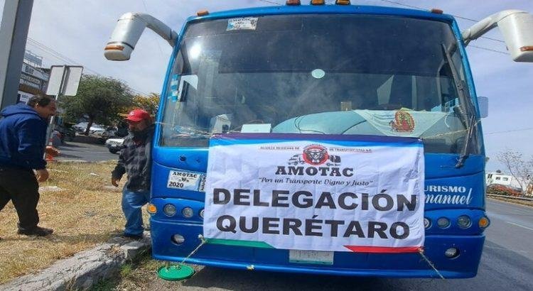 Se suman a paro nacional los transportistas de Querétaro