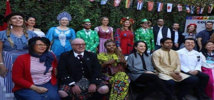Y regresa el desfile de Comunidades Extranjeras
