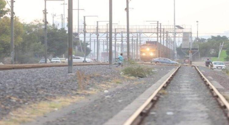 Se pide revisar el costo-beneficio del tren México-Querétaro