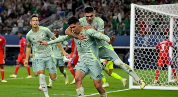 México golea y avanza a la final