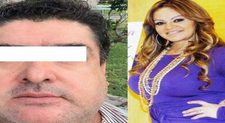 Es golpeado el cantante imitador de Jenni Rivera en Querétaro