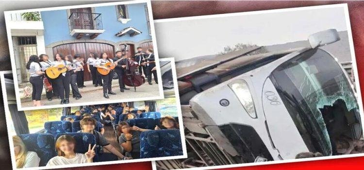 Rondalla de Torreón sufre accidente en carretera San Luis-Querétaro