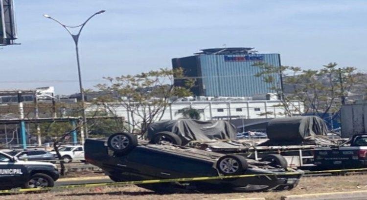 Una volcadura deja a un estudiante sin vida en Paseo de la República