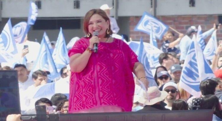 Xóchitl Gálvez lanza crítica a Peña Nieto por el tren México-Querétaro
