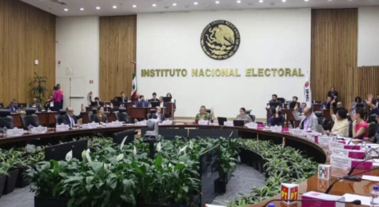 INE Impone multas millonarias a partidos políticos por irregularidades en precampañas