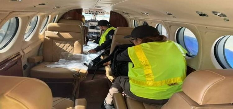 La FGR asegura un avión en Aeropuerto Continental de Querétaro