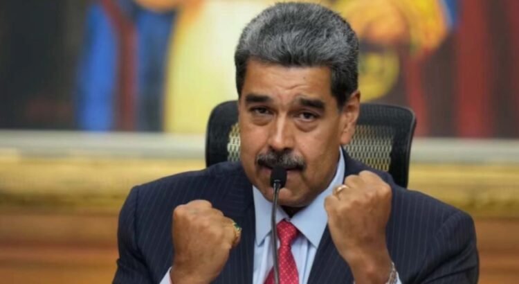 Maduro intensifica su guerra contra las redes sociales tras denuncias de fraude electoral