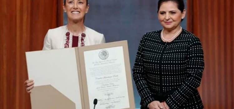 Claudia Sheinbaum hace historia: recibe constancia como la primera presidenta electa de México