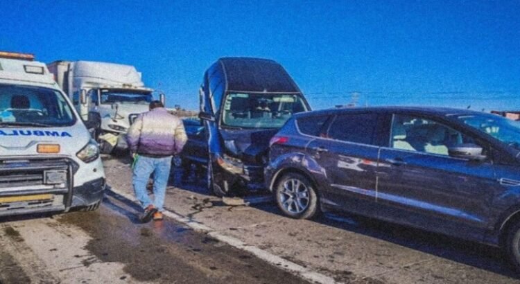 Un accidente múltiple provoca el caos vial en la autopista México-Querétaro