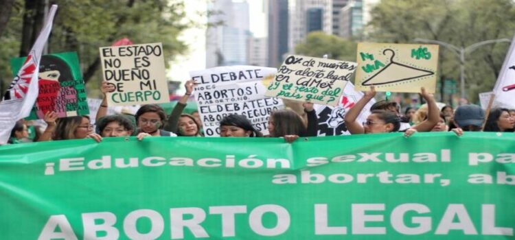 Los partidos de MORENA y PT proponen legalizar el aborto a los 3 meses