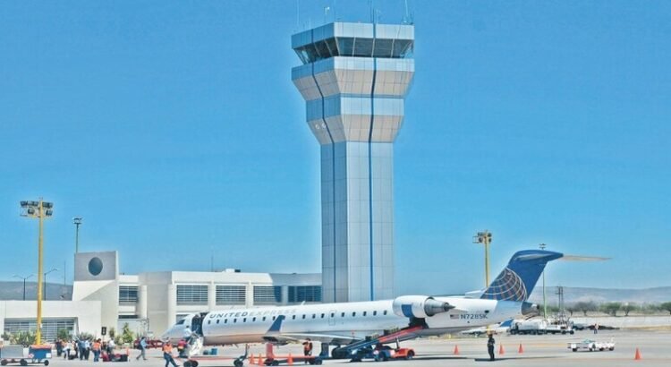 El Aeropuerto de Querétaro busca la evolución hacia la industria espacial