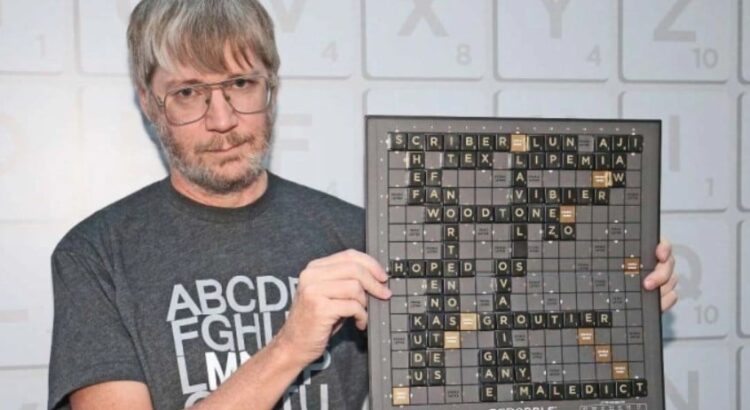 Neozelandés gana el campeonato de Scrabble en español… y ni siquiera habla el idioma