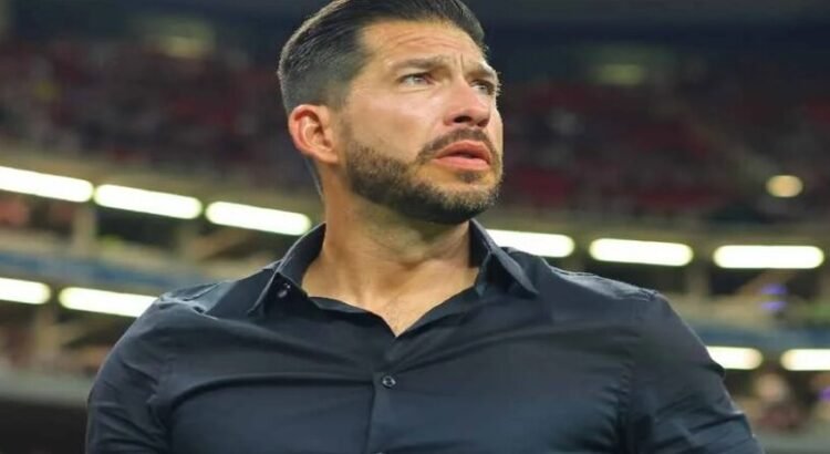 Esta confirmado que Benjamín Mora es el nuevo técnico de Querétaro