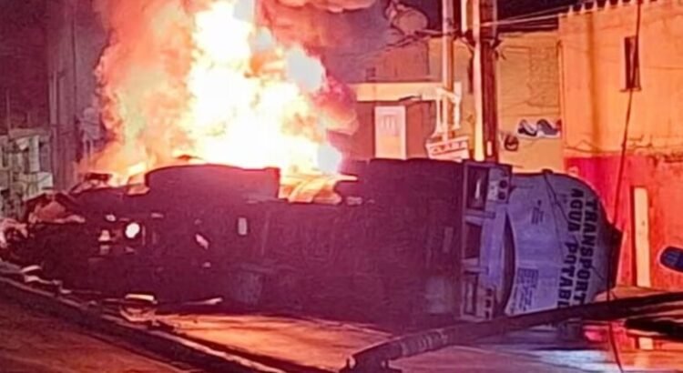 Una explosión en una estación de carga de combustible dejando a dos personas sin vida en Querétaro