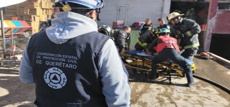 Un incendio en la Central de Abastos de Querétaro dejo sin vida a una persona