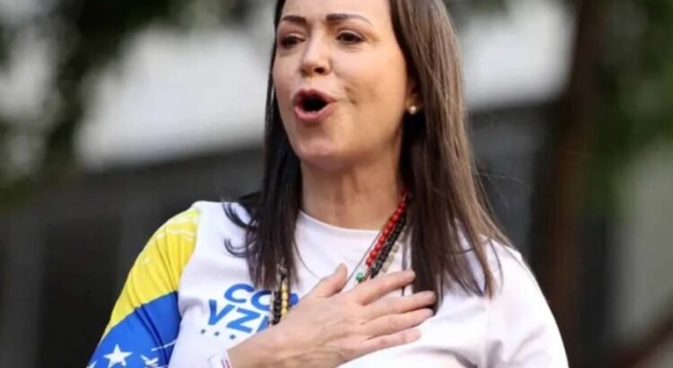 María Corina Machado anuncia que se encuentra «en un lugar seguro»