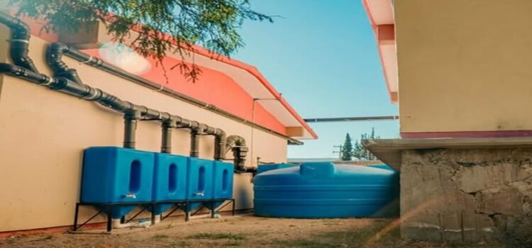 Se instalan sistemas de captación de agua en 4 escuelas de Querétaro
