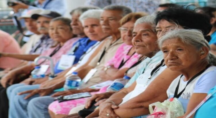 4 mil adultos mayores están en búsqueda de integrarse a centros de atención en Querétaro