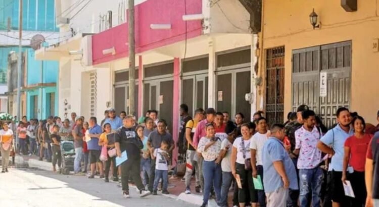 Hay 30 mil migrantes varados en México: Sheinbaum