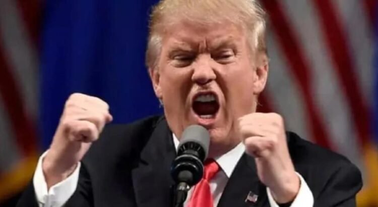 Trump anuncia arancel del 25% a países que compren petróleo a Venezuela Trump anuncia arancel del 25% a países que compren petróleo a Venezuela