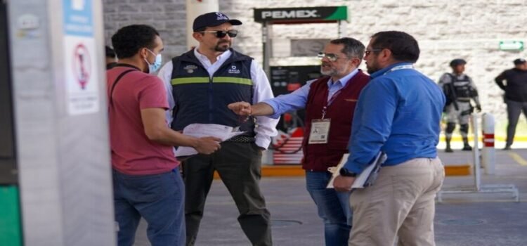 En el estado de Querétaro dos gasolineras se niegan a verificación durante operativo de la profeco