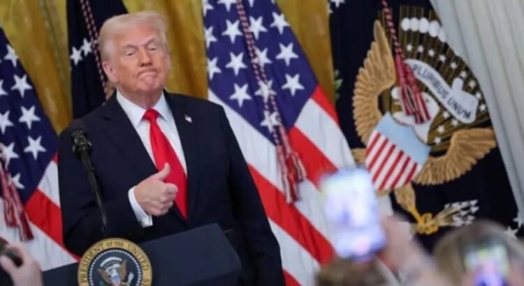 Universidades se enfrentan a Trump