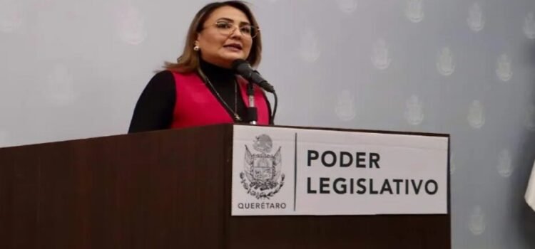 La diputada del PT anunció amparos por omisión legislativa en el estado de Querétaro