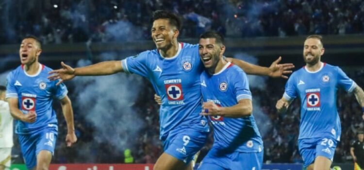 Cruz Azul gana y avanza a la final de la Concachampions