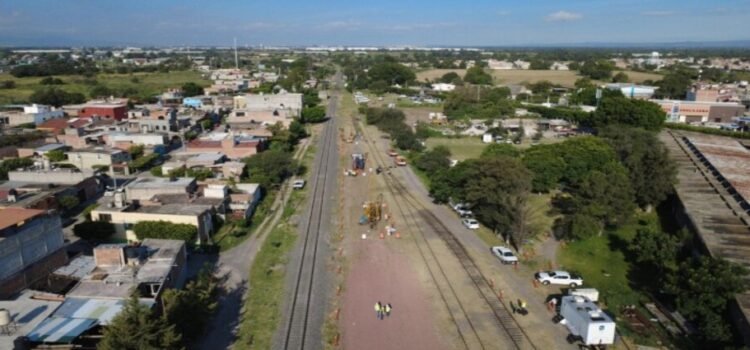 Se da el banderazo de salida a obras del tramo ferroviario de Querétaro-Irapuato