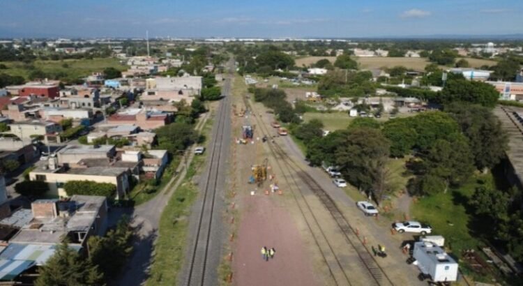 Se da el banderazo de salida a obras del tramo ferroviario de Querétaro-Irapuato
