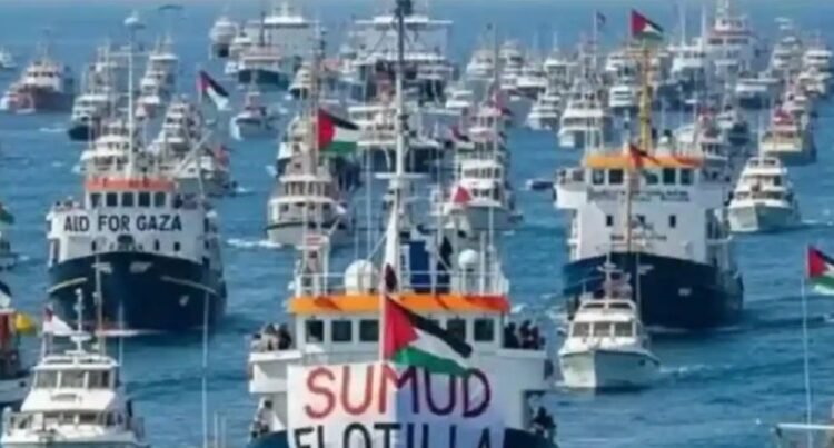 Sigue flotilla internacional avanzando hacia Gaza  pese a intercepción de Israel