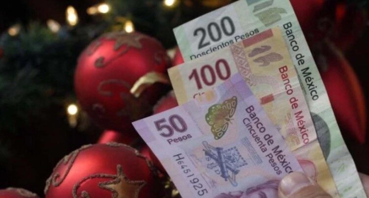 Proponen aumentar el aguinaldo a 40 días