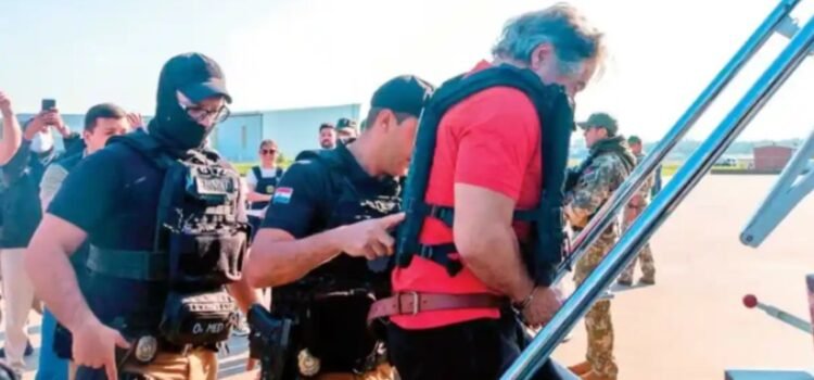 Frenan orden de aprehensión contra Bermúdez Requena