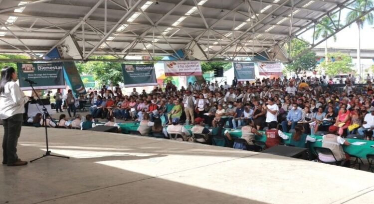 En los estados de Veracruz, Puebla, Querétaro y San Luis Potosí da inicio la entrega del primer apoyo a personas afectadas por las lluvias