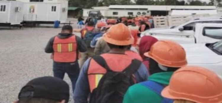 Los militares “maltratan” a los trabajadores del Tren México-Querétaro